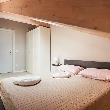 Bed & Breakfast Blq Wooden *
