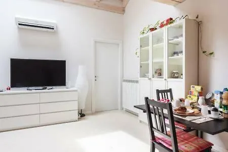 Blq Wooden * Bologna