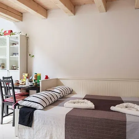 Blq Wooden Bed & Breakfast Bologna