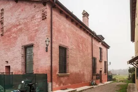 Blq Wooden Bed & Breakfast *