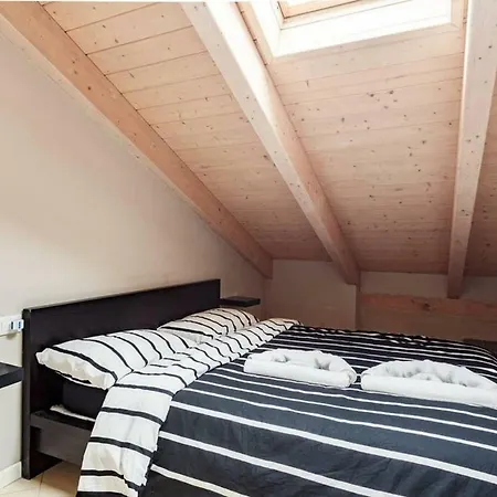 Bed & Breakfast Blq Wooden *