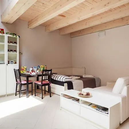 Blq Wooden Bed & Breakfast Bologna